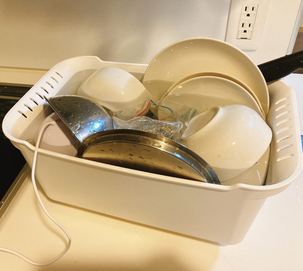 超音波食洗機は虚弱⁉️狭いキッチンで命懸けの食器洗い | FIREされ妻